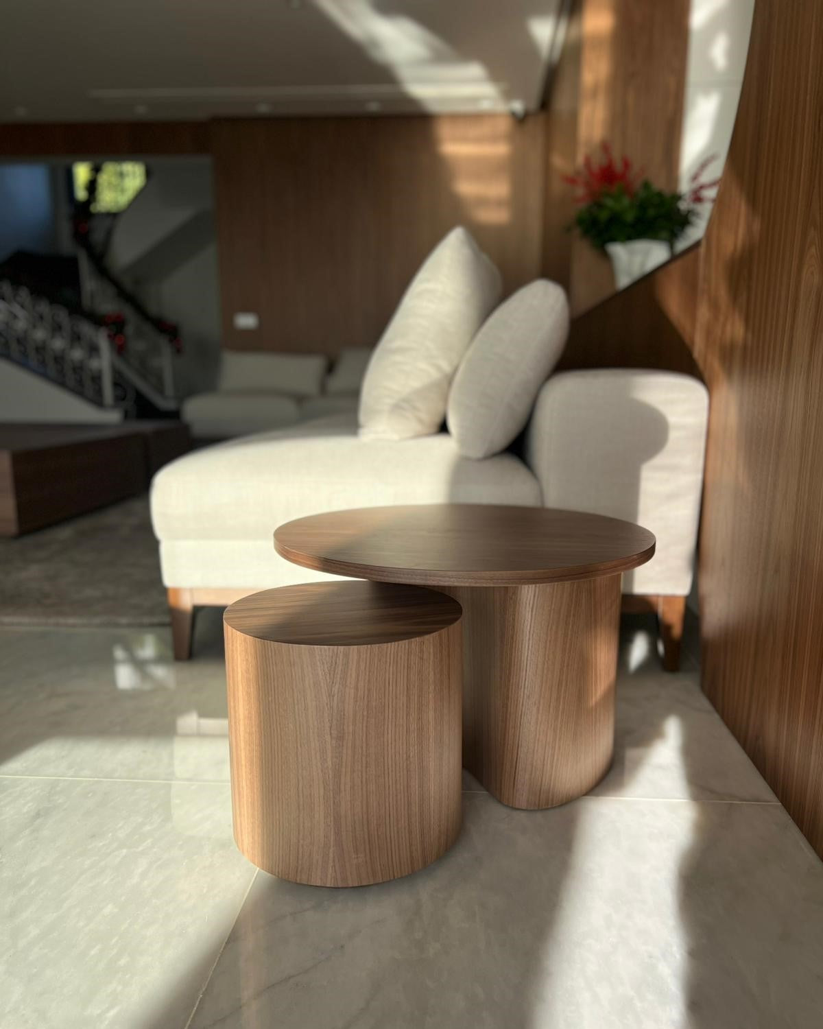 Dublin Side Table, for the living room, bedroom or hallway