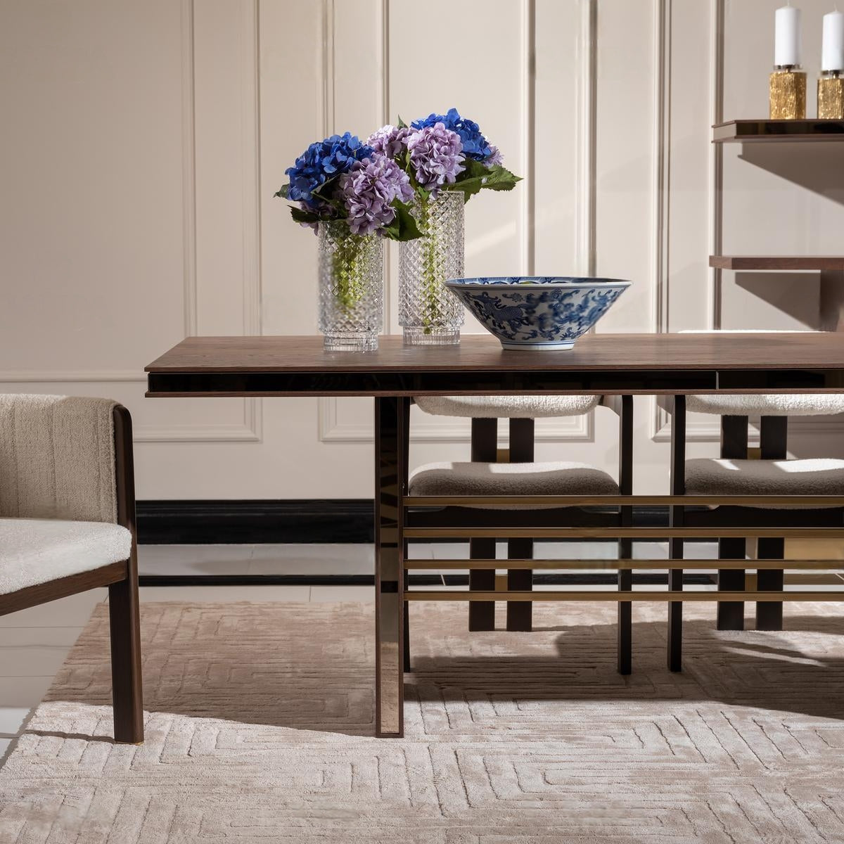 GB - MONTANA DINING TABLE