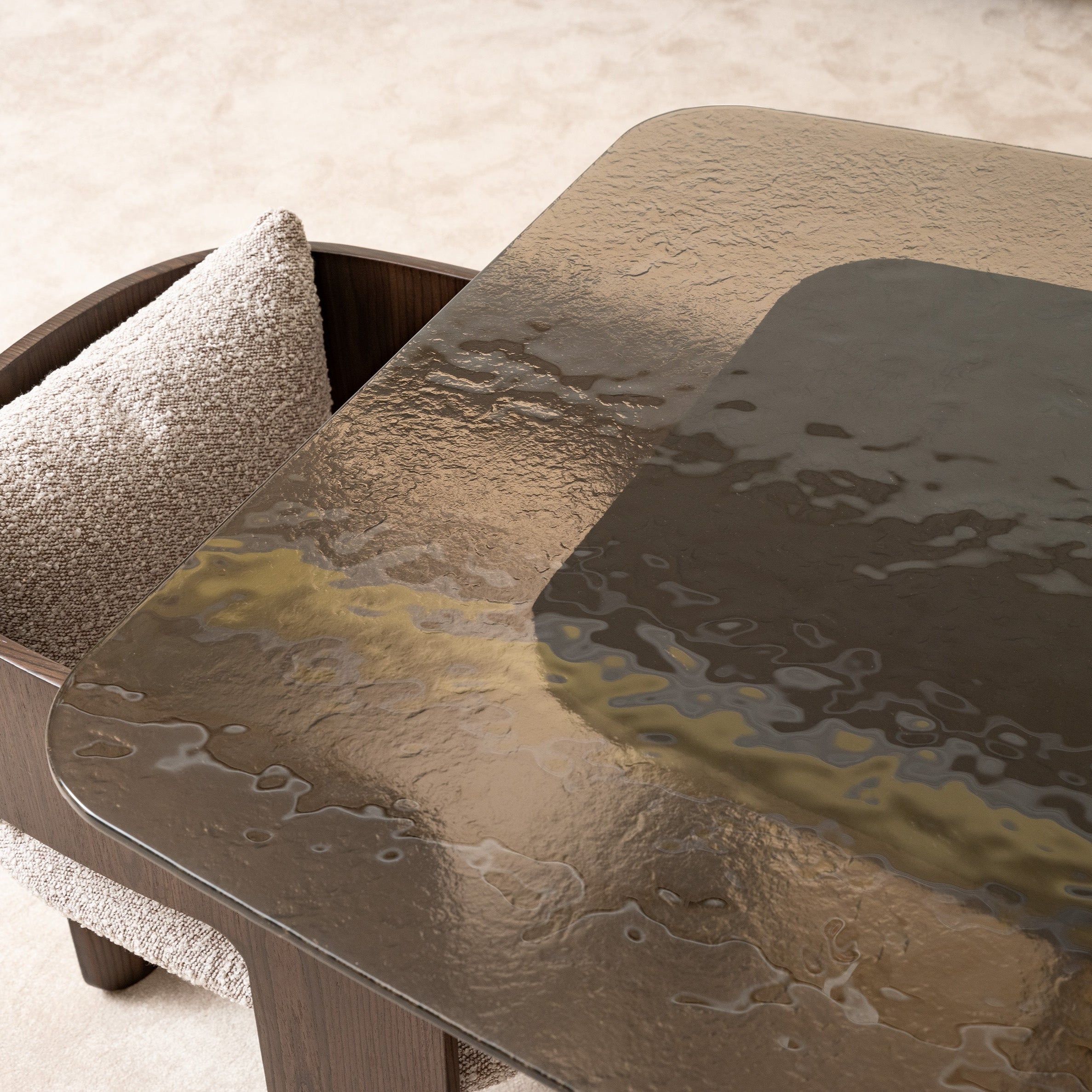 GB -MN- MARMO DINING TABLE